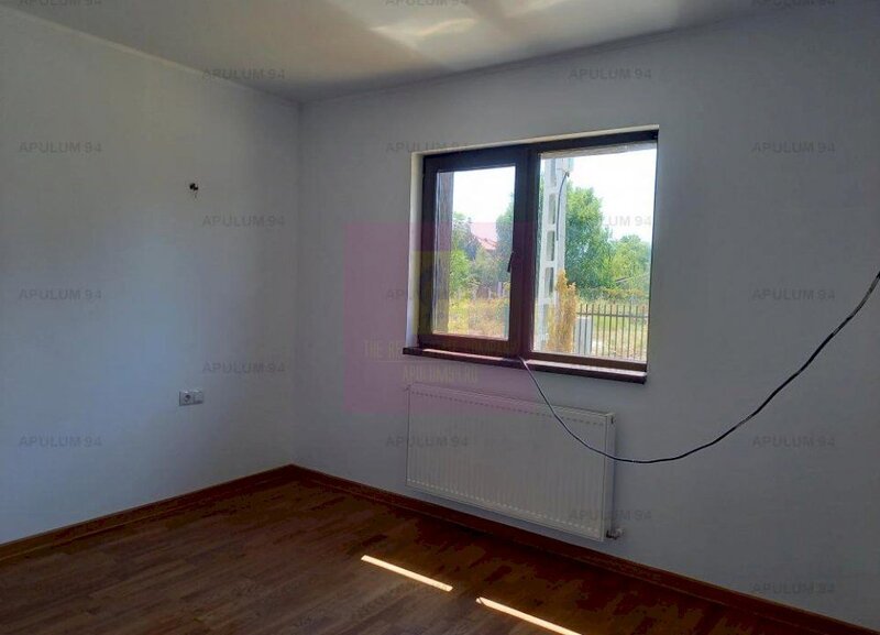 Gulia, casa 4 camere parter, 107 mp utili, curte 500, intre 2 paduri
